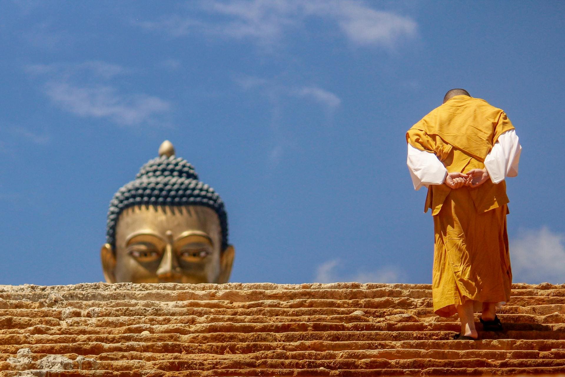 Do Buddhists Pray