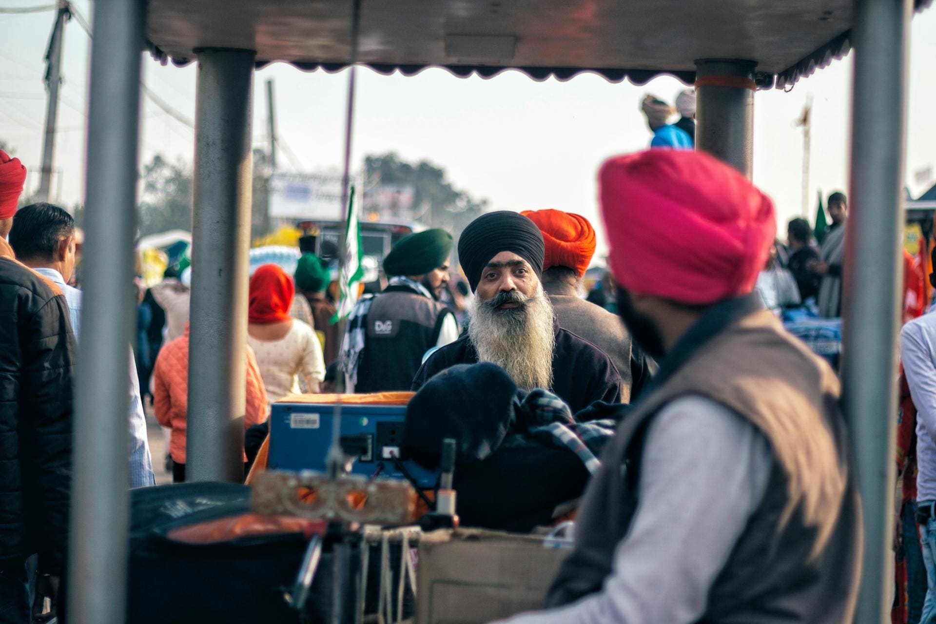 Do Sikhs Eat Meat